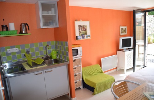 Pleneuf-Val-Andre Apartment | Independent Studio on private land - 300 m Port of Dahouet