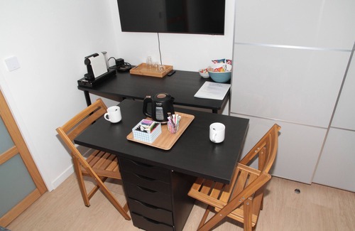 Montgeron Apartment | Independent studio in house