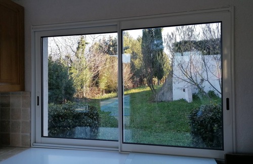 Flayosc Apartment | Independent studio in villa large plot ideal for your pet