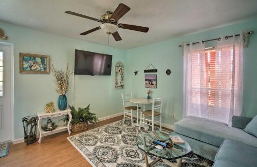 South Sea Village Apartment | Indialantic Apt with Bikes - 1 Mi to Melbourne Beach