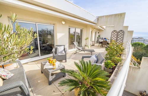 Le Couchant Apartment | Indigo - Cap Riviera by Interhome