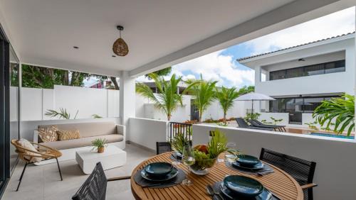 Jan Thiel Apartment | Indigo Suite Curaçao - A Brand New Modern Apartment on a secure resort close to the Beach