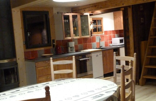Saint-Jean-de-Sixt Ski Chalet | Individual chalet with swimming pool access in the heart of the Aravis mountains