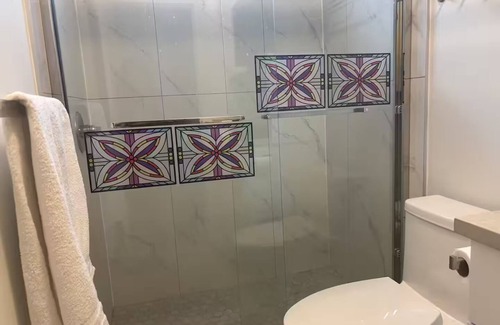 Golden Village Apartment | Individual studio @ 1 floor in Downtown Richmond