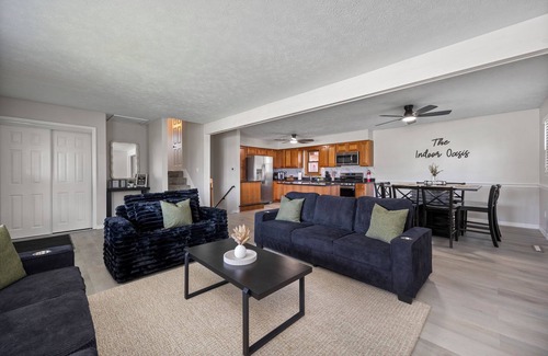Milan House | Indoor Heated Pool |Game Room|Hot Tub|Sauna Near Sandusky| The Indoor Oasis