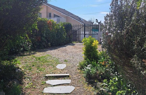 Thonon-les-Bains House | Induction-style house in a quiet location near the town center