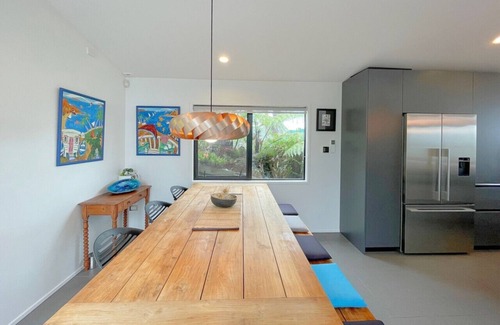 Surfdale House | Indulge in luxury on Waiheke Island