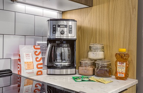 Beltline Apartment | Indulge in YYC's Best! Private Den, Patio on 17th