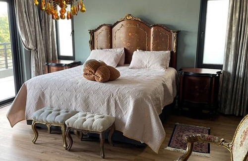 Milnerton Bed & Breakfast | Indulge into our beautiful Sunset Vista villa, 5min away from the beach.