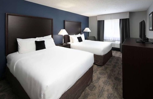Sequim Resort | Indulgent Family's Getaway at Spa & Wellness Center! Free Parking!