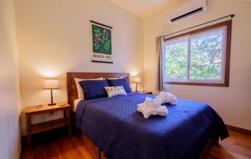 Caye Caulker House | Infinite Sea - Lower Unit 3 bed 2 bath Caye Caulker
