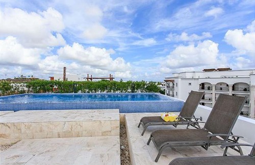 Downtown Apartment | Infinito 04 By Tripintravel
