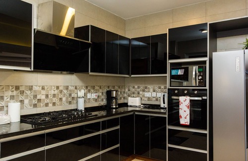 Mombasa Apartment | Infinity Ocean View Penthouse