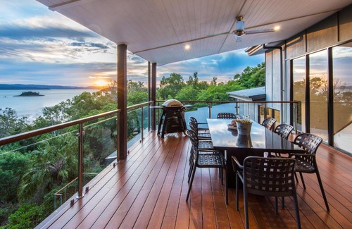Hamilton Island House | Infinity on Hamilton Island by HIHA