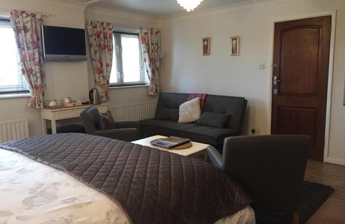 Pickering House | Ingledene Room Only