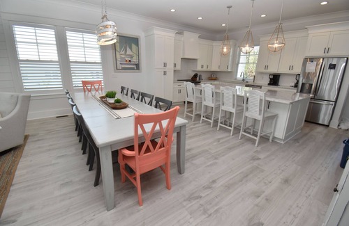 Inlet Harbour House | Inlet Oasis - Creekfront in Garden City