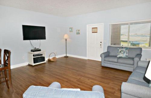 St. Augustine Apartment | Inn at Camachee Harbor Deluxe Suite 25