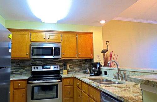 Dauphin Island Condo | Inn at Dauphin Island 212 Family Friendly Sleeps 8 with Great Views!