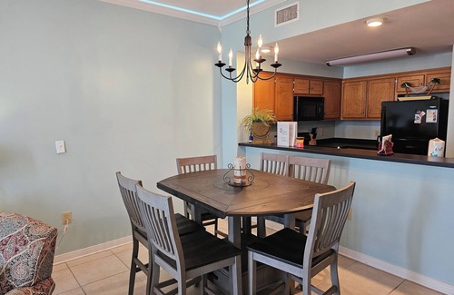 Dauphin Island Condo | Inn at Dauphin Island 309 Wonderful Unit with Expansive Views!