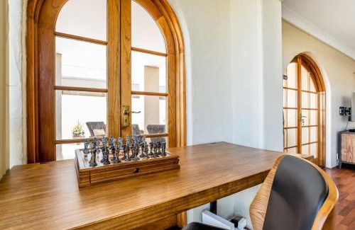 Indooroopilly Apartment | Inner City Pad Indooroopilly