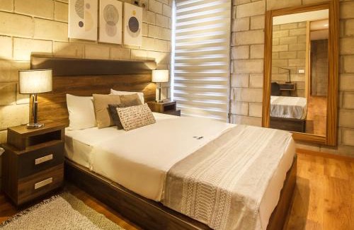 Downtown Guadalajara Apartment | Inspiring Loft w Gym 2BD