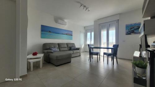 Porto Torres Apartment | Intero Appartamento con Parcheggio Gratuito