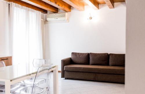Vicenza Apartment | INTERO APPARTAMENTO nel cuore di VICENZA