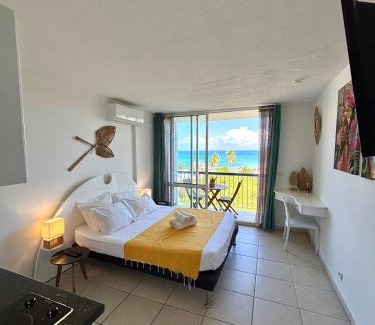 Pointe de la verdure Apartment | Intimate Bahia - Vue mer et accès piscine
