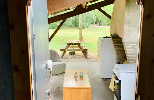 Belin-Beliet House | Into THE Wild : Notre "four à Pain & sa Caravane"