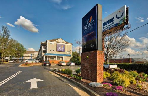 Loring Heights Hotel | InTown Suites Extended Stay Atlanta GA - West Midtown