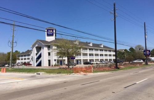 FM 1960 Hotel | InTown Suites Extended Stay Houston TX - Stuebner Airline Rd