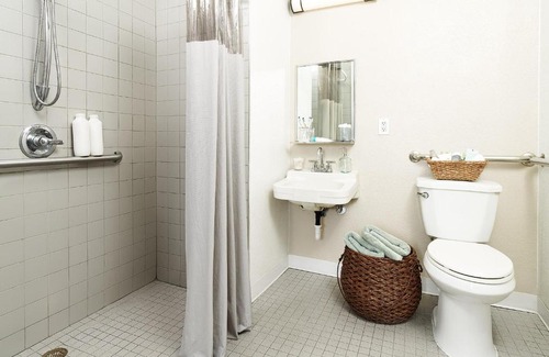 Dothan Hotel | InTown Suites Extended Stay Dothan AL