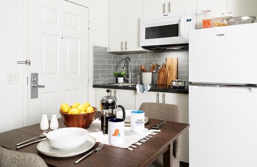 St. Charles Hotel | InTown Suites Extended Stay St. Louis MO - St. Charles