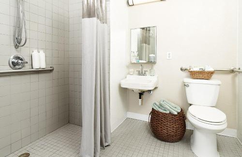 St. Charles Hotel | InTown Suites Extended Stay St. Louis MO - St. Charles