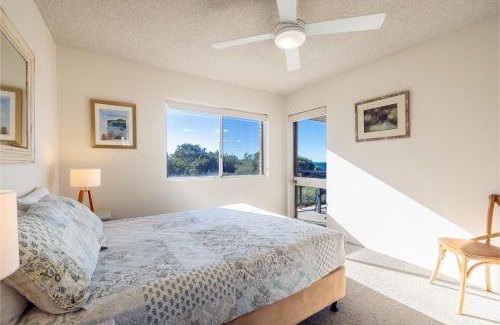 Nelson Bay Apartment | Intrepid, 15 3 Intrepid Close - right on the beachfront and WiFi
