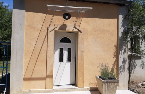 Berrias-et-Casteljau House | INVALID AD.