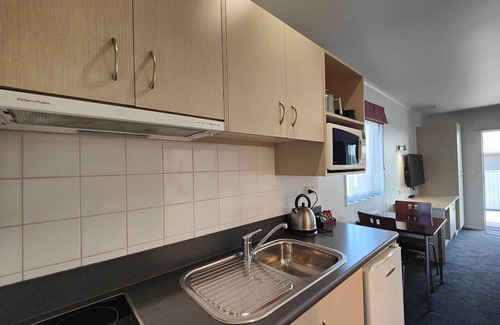 Invercargill Apartment | Invercargill Camden Court Studio