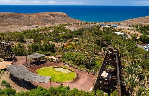 Caleta de Fuste Apartment | Inviting 1-Bed Apartment on Castillo Mar