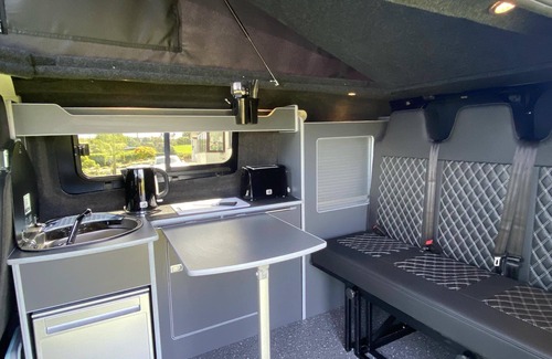 Cylch-Y-Garn Cabin | Inviting 2 bed Camper in Holyhead