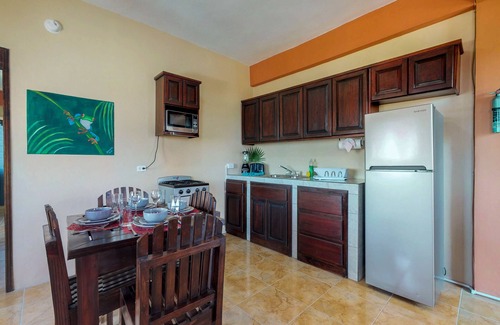 San Pedro Apartment | Inviting apartment w/WiFi & partial AC - steps from the ocean, walk everywhere