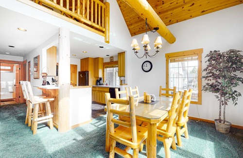 Redmond Ski Chalet | Inviting chalet with private hot tub, grill, 3 pools, hot tub, gym, & tennis