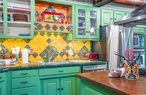 Taos House | Inviting dog-friendly house with hot tub, patio, grill, & W/D