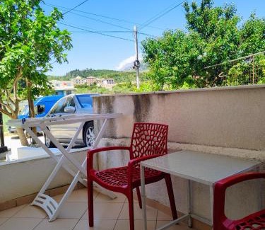 Himare Apartment | Ionian Seaview