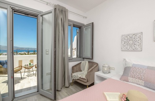 Agia Anna House | Irianna of Naxos Maisonette House with Pool & View