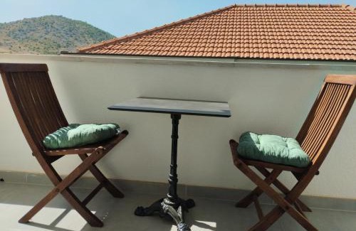 Ravno Apartment | Iris 1