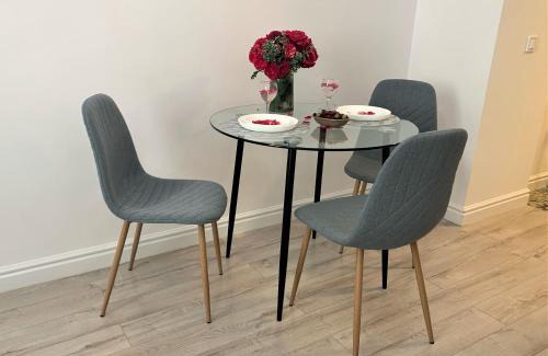 Lviv City Center Apartment | Iris apartment on Popovich