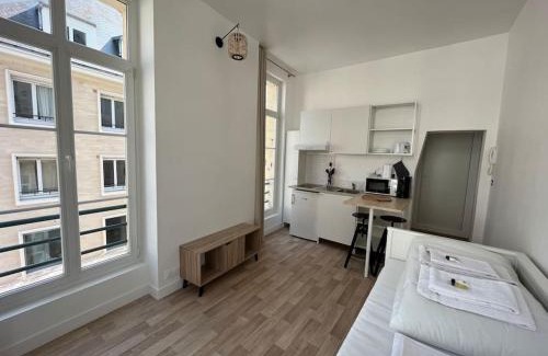 Centre Ancien Apartment | Iris YourHostHelper
