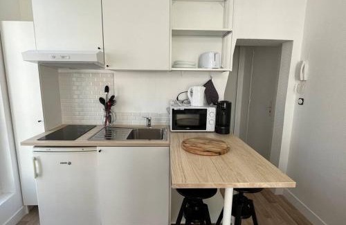Centre Ancien Apartment | Iris YourHostHelper