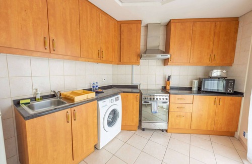 Discovery Gardens Apartment | IRN - Spacious Studio in Discover Gardens
