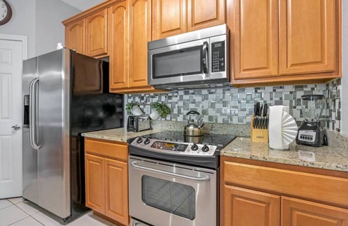 Florida Central Atlantic Coast Condo | IS3-103 Modern Condo - Convention Center